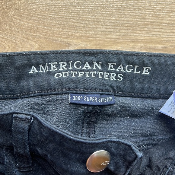 American Eagle Black Jean/Jeggings - Picture 3 of 5